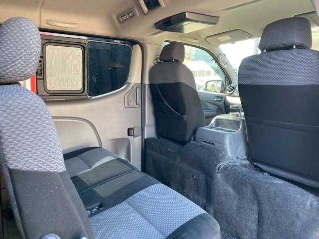 ＮＶ３５０キャラバンバン ロングプレミアムＧＸターボ　ベッドキット　エマージェンシーブレーキ　純正ナビ・ＴＶ・Ｂｌｕｅｔｏｏｔｈ　バックカメラ　ＡＬＰＩＮＥフリップダウンモニター　両側スライドドア／小窓　社外ミラー型ドラレコ　社外ＡＷ　ＥＴＣ　ディーゼル（45枚目）