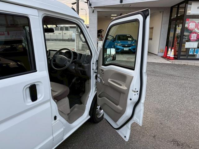 NV100クリッパーバン DX 社外ナビ・TV CD 両側スライドドア 2nd発進 HIDヘッドライト ETC パワステ エアコン(17枚目)