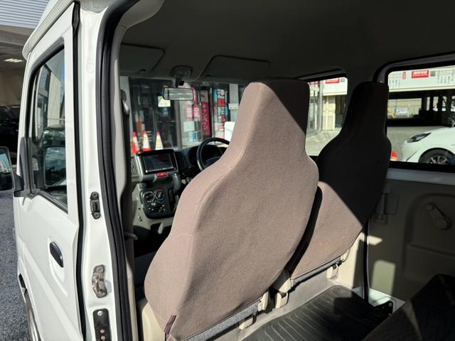 NV100クリッパーバン DX 社外ナビ・TV CD 両側スライドドア 2nd発進 HIDヘッドライト ETC パワステ エアコン(23枚目)