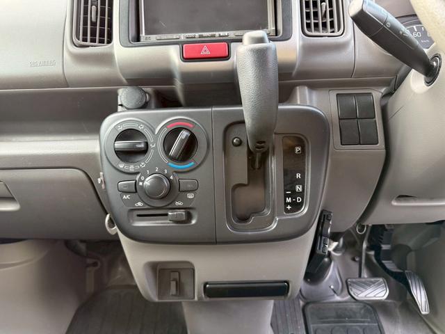 NV100クリッパーバン DX 社外ナビ・TV CD 両側スライドドア 2nd発進 HIDヘッドライト ETC パワステ エアコン(36枚目)
