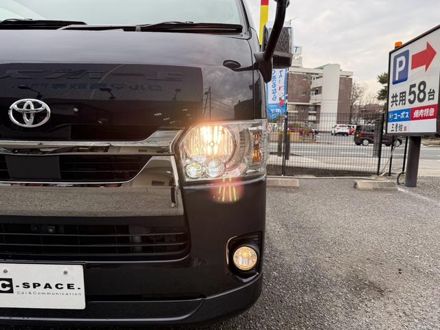 ハイエースバン スーパーＧＬ　ダークプライムＩＩ　ＡＬＰＩＮＥ・ＢＩＧＸ１１型ナビ　パノラミックビューモニター　Ｂｌｕｅｔｏｏｔｈ　ＥＴＣ　両側スライドドア／小窓　ＬＥＤヘッドライト　フォグランプ　スマートキー　プッシュスタート　スペアキー（12枚目）