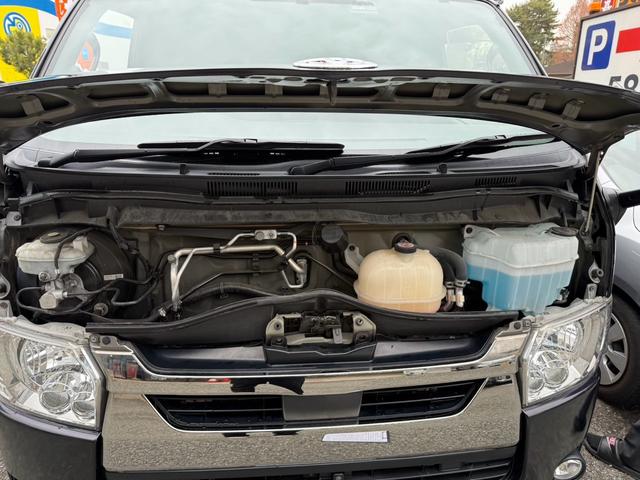 ハイエースバン スーパーＧＬ　ダークプライムＩＩ　ＡＬＰＩＮＥ・ＢＩＧＸ１１型ナビ　パノラミックビューモニター　Ｂｌｕｅｔｏｏｔｈ　ＥＴＣ　両側スライドドア／小窓　ＬＥＤヘッドライト　フォグランプ　スマートキー　プッシュスタート　スペアキー（13枚目）