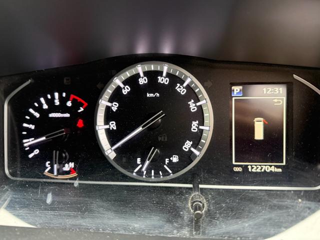 ハイエースバン スーパーＧＬ　ダークプライムＩＩ　ＡＬＰＩＮＥ・ＢＩＧＸ１１型ナビ　パノラミックビューモニター　Ｂｌｕｅｔｏｏｔｈ　ＥＴＣ　両側スライドドア／小窓　ＬＥＤヘッドライト　フォグランプ　スマートキー　プッシュスタート　スペアキー（35枚目）