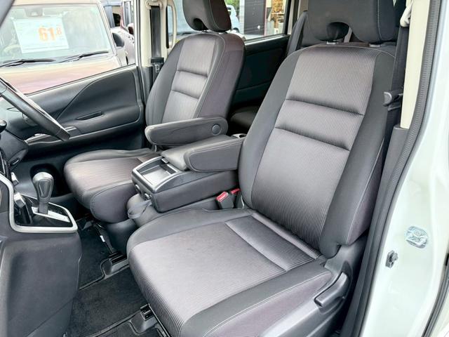 セレナ ハイウェイスター　Ｖセレクション　衝突軽減ブレーキ　フリップダウン　クルーズコントロール　両側電動スライドドア　アクセル踏み間違い防止　バックカメラ　ＥＴＣ　メモリーナビ　フルセグ　ＤＶＤ　ＣＤ　Ｂｌｕｅｔｏｏｔｈ　電格ミラー（23枚目）