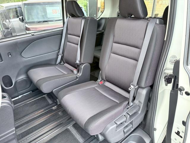 セレナ ハイウェイスター　Ｖセレクション　衝突軽減ブレーキ　フリップダウン　クルーズコントロール　両側電動スライドドア　アクセル踏み間違い防止　バックカメラ　ＥＴＣ　メモリーナビ　フルセグ　ＤＶＤ　ＣＤ　Ｂｌｕｅｔｏｏｔｈ　電格ミラー（25枚目）