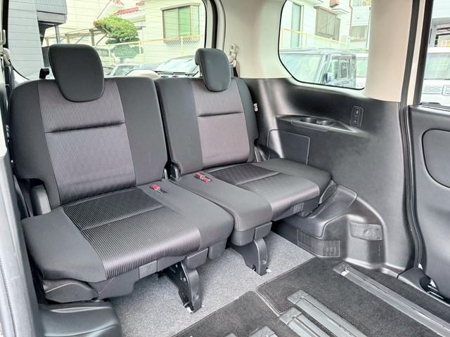 セレナ ハイウェイスター　Ｖセレクション　衝突軽減ブレーキ　フリップダウン　クルーズコントロール　両側電動スライドドア　アクセル踏み間違い防止　バックカメラ　ＥＴＣ　メモリーナビ　フルセグ　ＤＶＤ　ＣＤ　Ｂｌｕｅｔｏｏｔｈ　電格ミラー（26枚目）