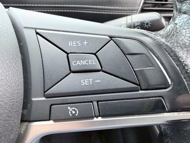 セレナ ハイウェイスター　Ｖセレクション　衝突軽減ブレーキ　フリップダウン　クルーズコントロール　両側電動スライドドア　アクセル踏み間違い防止　バックカメラ　ＥＴＣ　メモリーナビ　フルセグ　ＤＶＤ　ＣＤ　Ｂｌｕｅｔｏｏｔｈ　電格ミラー（33枚目）