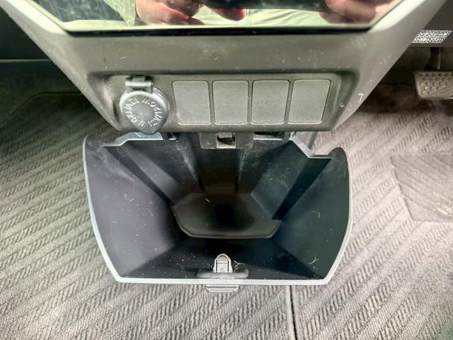 タンク カスタムG S 両側電動スライドドア 衝突軽減 メモリーナビ フルセグ バックカメラ CD DVD Bluetooth スマートキー プッシュスタート アイドリングストップ LEDヘッドライト オートライト(34枚目)