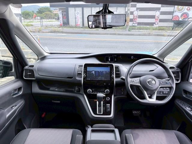 セレナ ハイウェイスター Vセレクション 両側電動スライドドア プロパイロット フリップダウン アラウンドビューモニター クリアランスソナー パーキングアシスト ドラレコ バックカメラ メモリーナビ フルセグ Bluetooth DVD CD(7枚目)