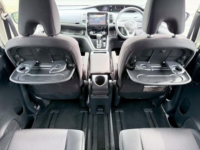 セレナ ハイウェイスター Vセレクション 両側電動スライドドア プロパイロット フリップダウン アラウンドビューモニター クリアランスソナー パーキングアシスト ドラレコ バックカメラ メモリーナビ フルセグ Bluetooth DVD CD(30枚目)