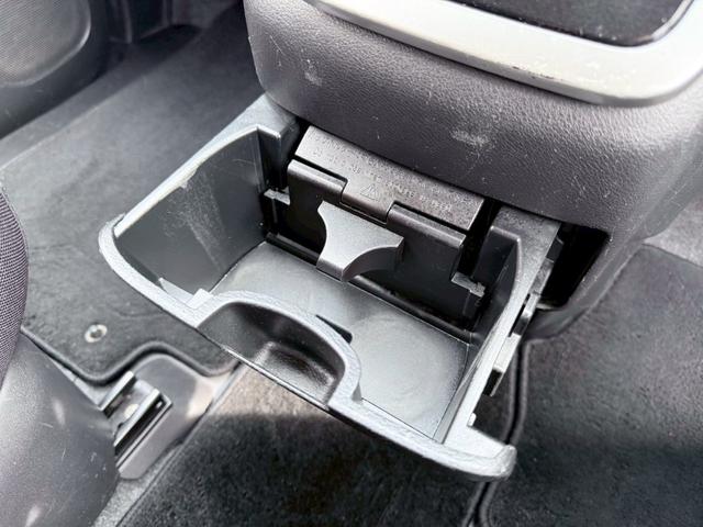 セレナ ハイウェイスター Vセレクション 両側電動スライドドア プロパイロット フリップダウン アラウンドビューモニター クリアランスソナー パーキングアシスト ドラレコ バックカメラ メモリーナビ フルセグ Bluetooth DVD CD(44枚目)