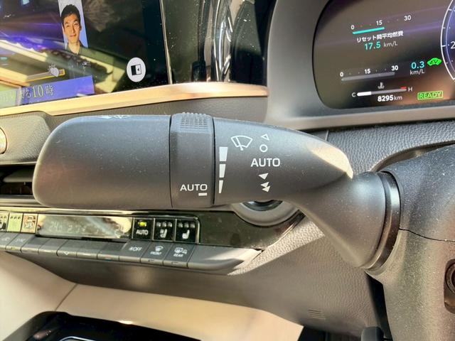 クラウンクロスオーバー Ｚ　メーカーナビ　フルセグ　バックカメラ　アラウンドビューモニター　Ｂｌｕｅｔｏｏｔｈ　衝突軽減　クリアランスソナー　踏み間違い防止　レーンキープアシスト　パーキングアシスト　ドラレコ　電動シート　ＥＴＣ（30枚目）