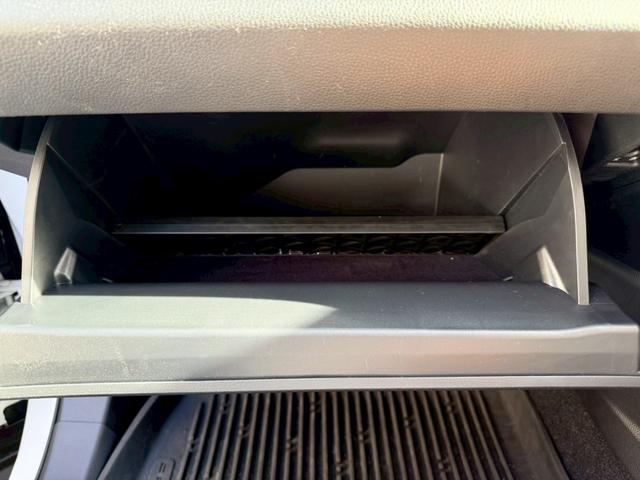 クラウンクロスオーバー Ｚ　メーカーナビ　フルセグ　バックカメラ　アラウンドビューモニター　Ｂｌｕｅｔｏｏｔｈ　衝突軽減　クリアランスソナー　踏み間違い防止　レーンキープアシスト　パーキングアシスト　ドラレコ　電動シート　ＥＴＣ（43枚目）