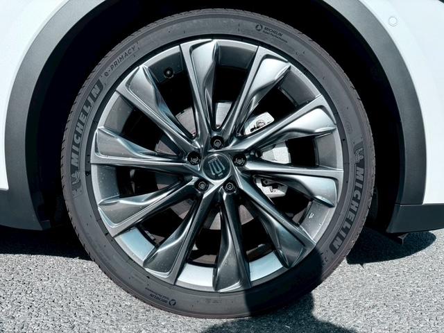 クラウンクロスオーバー Ｚ　メーカーナビ　フルセグ　バックカメラ　アラウンドビューモニター　Ｂｌｕｅｔｏｏｔｈ　衝突軽減　クリアランスソナー　踏み間違い防止　レーンキープアシスト　パーキングアシスト　ドラレコ　電動シート　ＥＴＣ（53枚目）