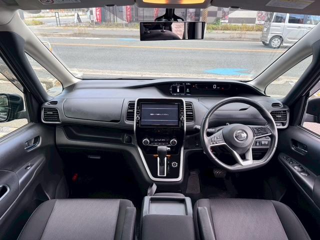 セレナ ハイウェイスター　ＶセレクションＩＩ　両側電動スライドドア　衝突軽減　メモリーナビ　フルセグ　バックカメラ　ＣＤ　ＤＶＤ　Ｂｌｕｅｔｏｏｔｈ　クルコン　アイドリングストップ　ドラレコ　ＥＴＣ　ワンオーナー　ＬＥＤヘッドライト　オートライト（7枚目）