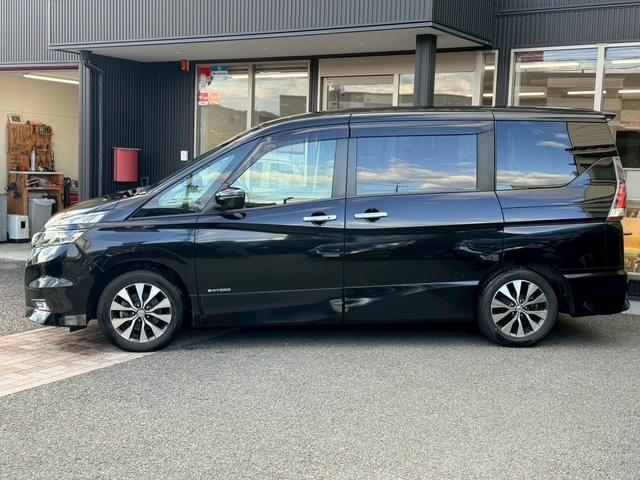 セレナ ハイウェイスター　ＶセレクションＩＩ　両側電動スライドドア　衝突軽減　メモリーナビ　フルセグ　バックカメラ　ＣＤ　ＤＶＤ　Ｂｌｕｅｔｏｏｔｈ　クルコン　アイドリングストップ　ドラレコ　ＥＴＣ　ワンオーナー　ＬＥＤヘッドライト　オートライト（10枚目）