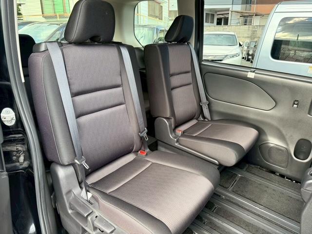 セレナ ハイウェイスター　ＶセレクションＩＩ　両側電動スライドドア　衝突軽減　メモリーナビ　フルセグ　バックカメラ　ＣＤ　ＤＶＤ　Ｂｌｕｅｔｏｏｔｈ　クルコン　アイドリングストップ　ドラレコ　ＥＴＣ　ワンオーナー　ＬＥＤヘッドライト　オートライト（23枚目）