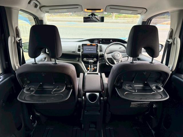 セレナ ハイウェイスター　ＶセレクションＩＩ　両側電動スライドドア　衝突軽減　メモリーナビ　フルセグ　バックカメラ　ＣＤ　ＤＶＤ　Ｂｌｕｅｔｏｏｔｈ　クルコン　アイドリングストップ　ドラレコ　ＥＴＣ　ワンオーナー　ＬＥＤヘッドライト　オートライト（39枚目）