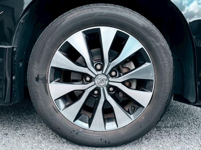 セレナ ハイウェイスター　ＶセレクションＩＩ　両側電動スライドドア　衝突軽減　メモリーナビ　フルセグ　バックカメラ　ＣＤ　ＤＶＤ　Ｂｌｕｅｔｏｏｔｈ　クルコン　アイドリングストップ　ドラレコ　ＥＴＣ　ワンオーナー　ＬＥＤヘッドライト　オートライト（48枚目）