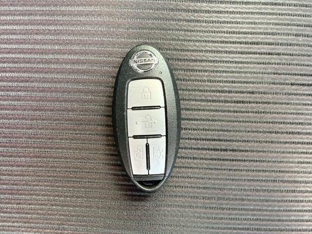 セレナ ハイウェイスター　ＶセレクションＩＩ　両側電動スライドドア　衝突軽減　メモリーナビ　フルセグ　バックカメラ　ＣＤ　ＤＶＤ　Ｂｌｕｅｔｏｏｔｈ　クルコン　アイドリングストップ　ドラレコ　ＥＴＣ　ワンオーナー　ＬＥＤヘッドライト　オートライト（51枚目）