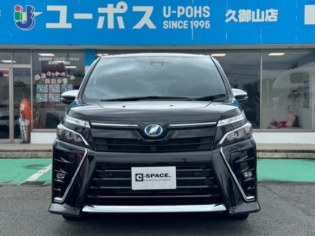 ヴォクシー ＺＳ　煌ＩＩ　純正９インチナビ　フルセグＴＶ　Ｂｌｕｅｔｏｏｔｈ　バックカメラ　純正１２．１型フリップダウンモニター　両側パワースライドドア　セーフティセンス　ＥＴＣ　ＬＥＤヘッドライト　クルーズコントロール（10枚目）