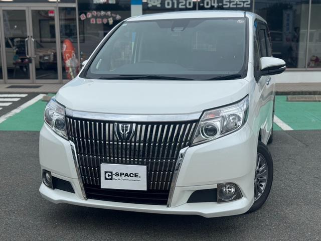 エスクァイア Ｘｉ　純正１０インチナビ　バックカメラ　Ｂｌｕｅｔｏｏｔｈ　フルセグＴＶ　両側パワースライドドア　キーレス　ＥＴＣ　トヨタセーフティセンス　純正１５インチアルミ　ＬＥＤヘッドライト　助手席リフトアップシート（6枚目）