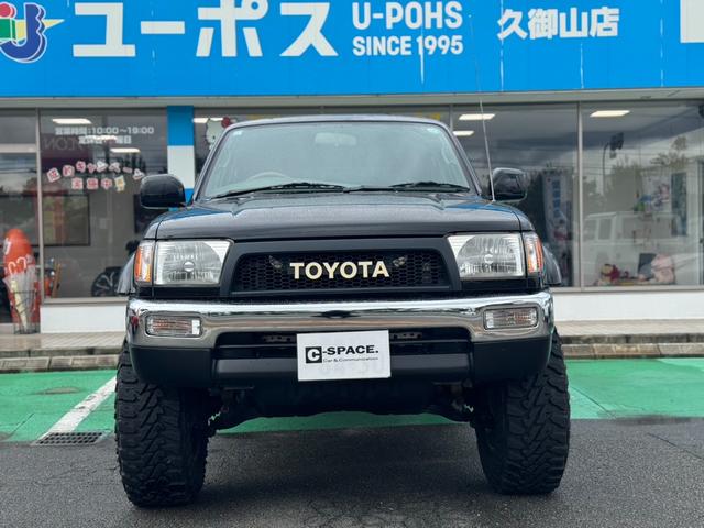 ハイラックスサーフ ＳＳＲ－Ｇ　社外ＳＤナビ　フルセグＴＶ　Ｂｌｕｅｔｏｏｔｈ　３インチリフトアップ　社外１７インチアルミ　ＧＥＯＬＡＮＤＡＲ　Ｍ／Ｔタイヤ　２３５／７０Ｒ１７　ＡＣ１００Ｖ電源　全塗装ブラック（10枚目）