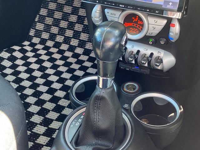 ＭＩＮＩ クーパーＳ　クーパーＳ（４名）　走行５万ｋｍ台　バックカメラ　パドルシフト　ＥＴＣ　社外ナビ　１７インチ純正アルミ　キーレス　革巻ステアリング（32枚目）