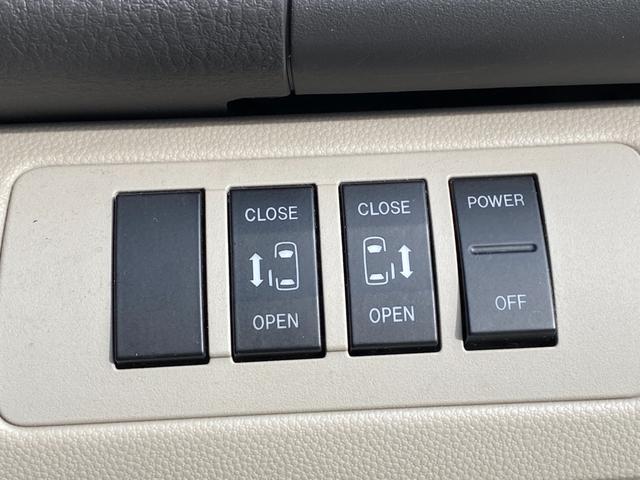 MPV 23S ワンオーナー 車検R9年3月まで 4WD 両側パワースライドドア バックカメラ ETC キーレス 社外ナビ 地デジTV 17インチ純正アルミ(32枚目)