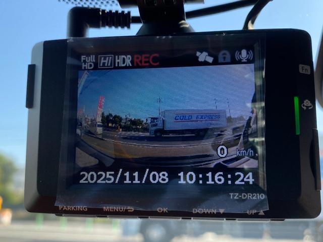 ヴェルファイアハイブリッド Ｚ　プレミア　ワンオーナー　モデリスタフルエアロ　ツインムーンルーフ　トヨタチームメイト　パノラミックビューモニター　デジタルインナーミラー　ＨＵＤ　ＢＳＭ　ＴＶキャンセラー　電動リアゲート　茶革シート　純正ナビ（39枚目）