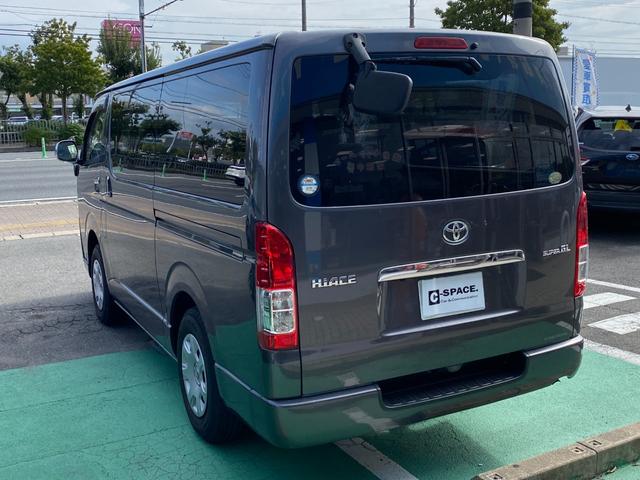 ハイエースバン ロングスーパーGL 4WD 法人ワンオーナー タイミングベルト交換渡し バックカメラ ディーゼルターボ 両側スライドドア ディーラーオプションナビ ETC キーレス 小窓 車検整備付き(9枚目)