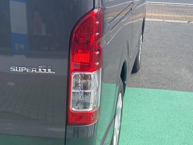 ハイエースバン ロングスーパーGL 4WD 法人ワンオーナー タイミングベルト交換渡し バックカメラ ディーゼルターボ 両側スライドドア ディーラーオプションナビ ETC キーレス 小窓 車検整備付き(40枚目)