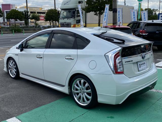 プリウス G モデリスタフルエアロ バックカメラ クルコン パワーシート ETC ドラレコ アルパインナビ ハーフレザー 社外18インチアルミ 地デジTV スマートキー(10枚目)