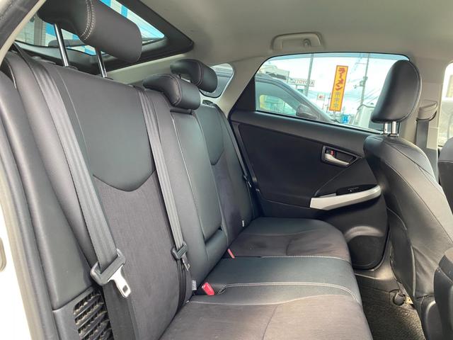 プリウス G モデリスタフルエアロ バックカメラ クルコン パワーシート ETC ドラレコ アルパインナビ ハーフレザー 社外18インチアルミ 地デジTV スマートキー(19枚目)