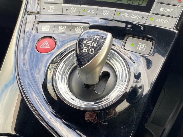 プリウス G モデリスタフルエアロ バックカメラ クルコン パワーシート ETC ドラレコ アルパインナビ ハーフレザー 社外18インチアルミ 地デジTV スマートキー(31枚目)