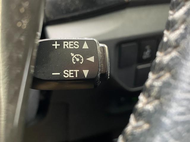 プリウス G モデリスタフルエアロ バックカメラ クルコン パワーシート ETC ドラレコ アルパインナビ ハーフレザー 社外18インチアルミ 地デジTV スマートキー(33枚目)