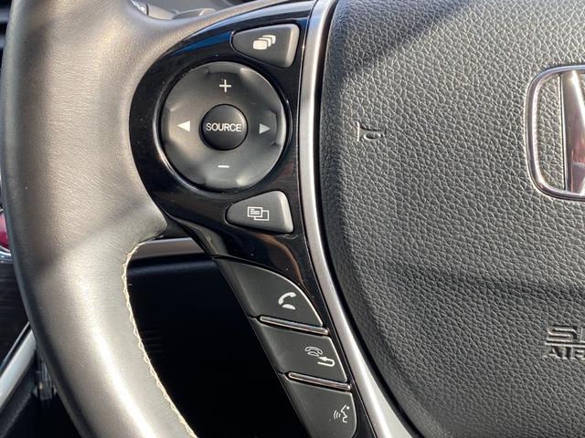 オデッセイ アブソルート・EX 全方位カメラ 両側パワースライドドア レーダークルーズコントロール フリップダウンモニター ETC パドルシフト オットマン BSM パワーシート ドラレコ 地デジTV 純正ナビ スマートキー(36枚目)