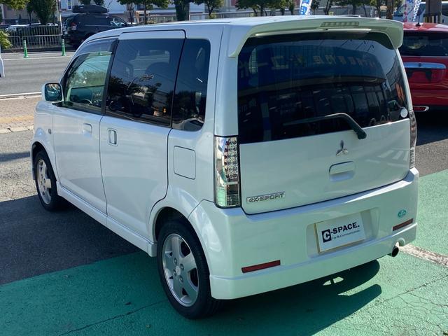 ｅＫスポーツ ＲＳ　ターボ車　車検Ｒ９年１０月３０日まで　パワースライドドア　１４インチ純正アルミ　社外ナビ　電格ミラー　キーレス　エアコン（9枚目）