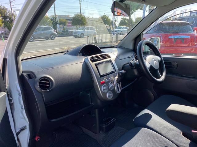 ｅＫスポーツ ＲＳ　ターボ車　車検Ｒ９年１０月３０日まで　パワースライドドア　１４インチ純正アルミ　社外ナビ　電格ミラー　キーレス　エアコン（25枚目）