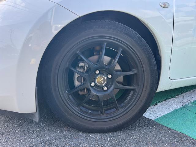 ノート メダリスト エマージェンシーブレーキパッケージ 全周囲カメラ ナビ TV レーンアシスト 衝突被害軽減システム スマートキー アイドリングストップ 電動格納ミラー CVT 盗難防止システム 衝突安全ボディ ABS ESC CD DVD再生 USB(48枚目)