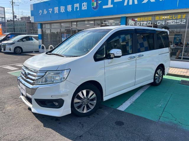 ステップワゴンスパーダ Z ワンオーナー 両側パワースライドドア パドルシフト 車検R9年8月まで 16インチ純正アルミ ETC スマートキー 革巻ステアリング(10枚目)