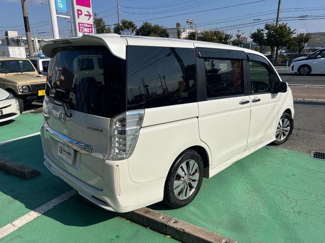 ステップワゴンスパーダ Z ワンオーナー 両側パワースライドドア パドルシフト 車検R9年8月まで 16インチ純正アルミ ETC スマートキー 革巻ステアリング(22枚目)