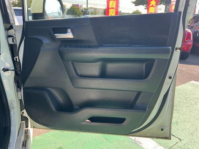 ステップワゴンスパーダ Z ワンオーナー 両側パワースライドドア パドルシフト 車検R9年8月まで 16インチ純正アルミ ETC スマートキー 革巻ステアリング(27枚目)