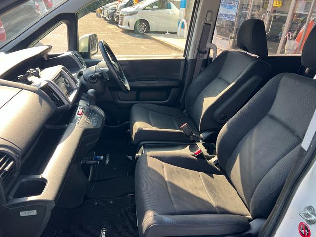 ステップワゴンスパーダ Z ワンオーナー 両側パワースライドドア パドルシフト 車検R9年8月まで 16インチ純正アルミ ETC スマートキー 革巻ステアリング(31枚目)