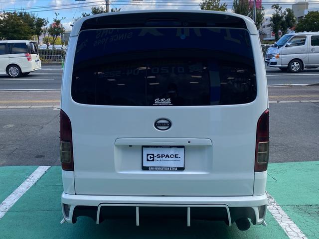 ハイエースバン ロングスーパーGL HKSスーパーチャージャー HKSF-CONiS HKSマフラー Pivotスロットルコントローラー essex19インチアルミ バットフェイスボンネット フルエアロ 前置きインタークーラー キーレス(11枚目)