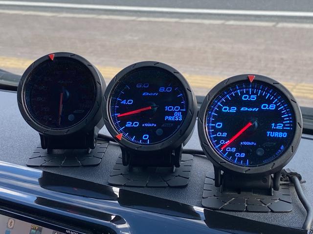 ハイエースバン ロングスーパーGL HKSスーパーチャージャー HKSF-CONiS HKSマフラー Pivotスロットルコントローラー essex19インチアルミ バットフェイスボンネット フルエアロ 前置きインタークーラー キーレス(32枚目)