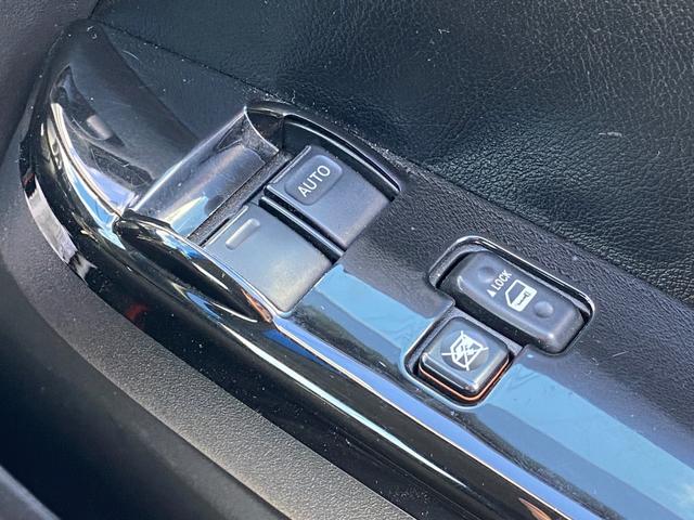 ハイエースバン ロングスーパーGL HKSスーパーチャージャー HKSF-CONiS HKSマフラー Pivotスロットルコントローラー essex19インチアルミ バットフェイスボンネット フルエアロ 前置きインタークーラー キーレス(40枚目)