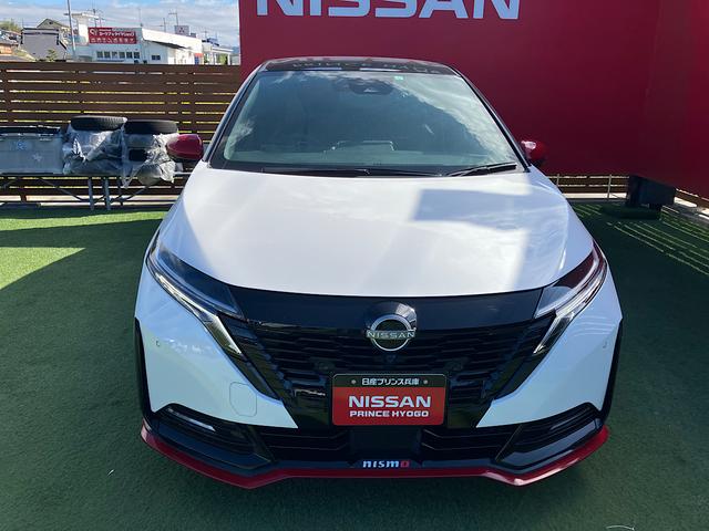 オーラ ニスモ　純正メーカーナビ　プロパイロット　アラウンドビューモニター　社外前後ドラレコ　クリアランスソナー　ＥＴＣ２．０　スマートルームミラー（41枚目）