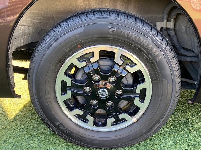 ＮＶ３５０キャラバンバン 　プレミアムＧＸ　アーバンクロム　社外ベッドキット　純正メモリーナビ　オートクロージャードア　純正前方ドライブレコーダー　アラウンドビューモニター　エマージェンシーブレーキ（20枚目）