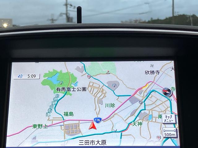 フーガ プレミアム　セレクト　エディション　純正ＨＤＤナビ　サンルーフ　アラウンドビューモニター　シートエアコン　クルーズコントロール　後側方支援　クリアランスソナー（14枚目）